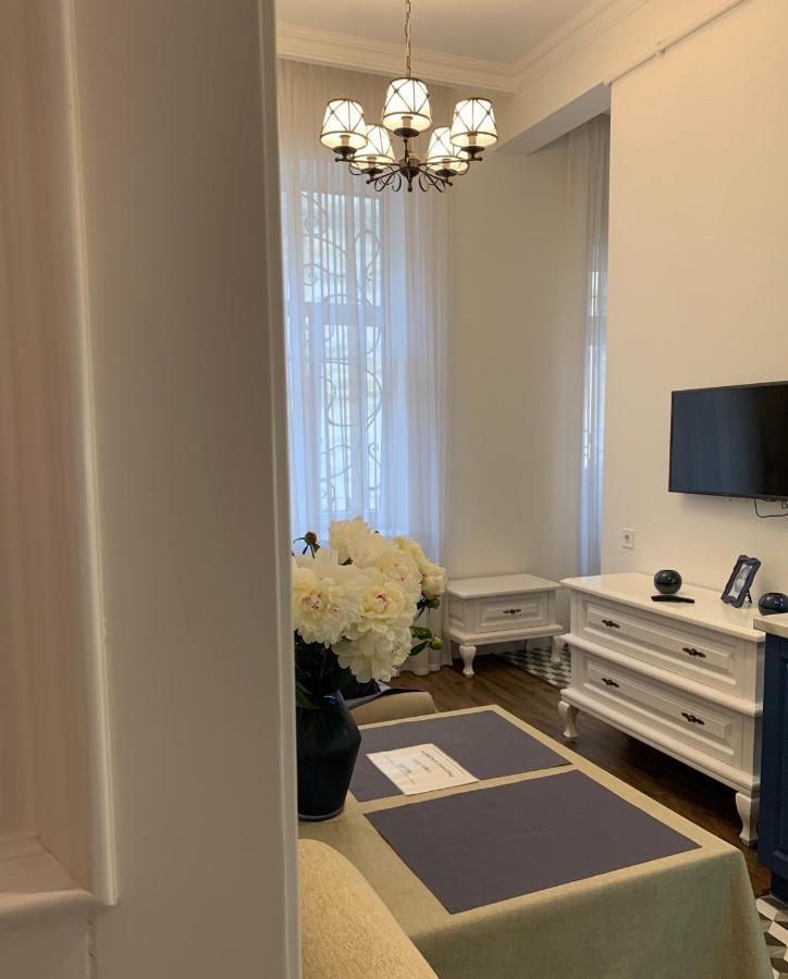 Lux Apartament На Левицького Lviv Kültér fotó