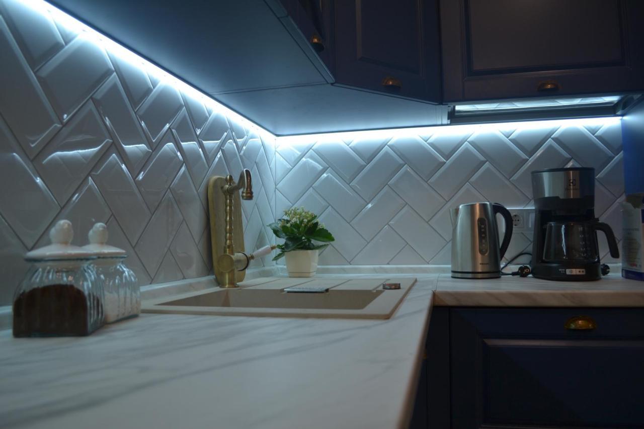 Lux Apartament На Левицького Lviv Kültér fotó